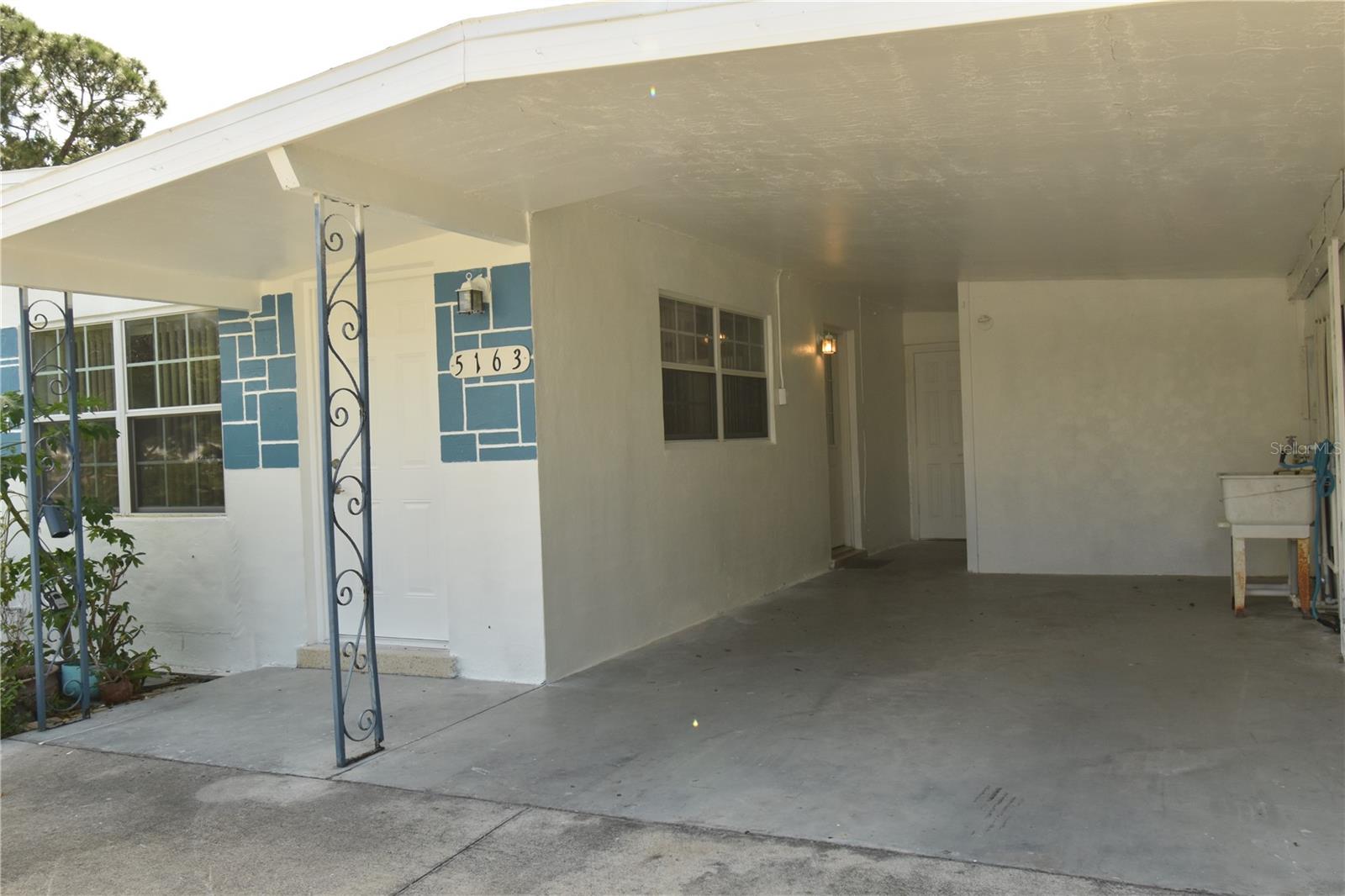 5163 TANGELO DRIVE