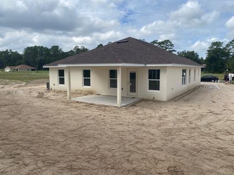 A home in DUNNELLON