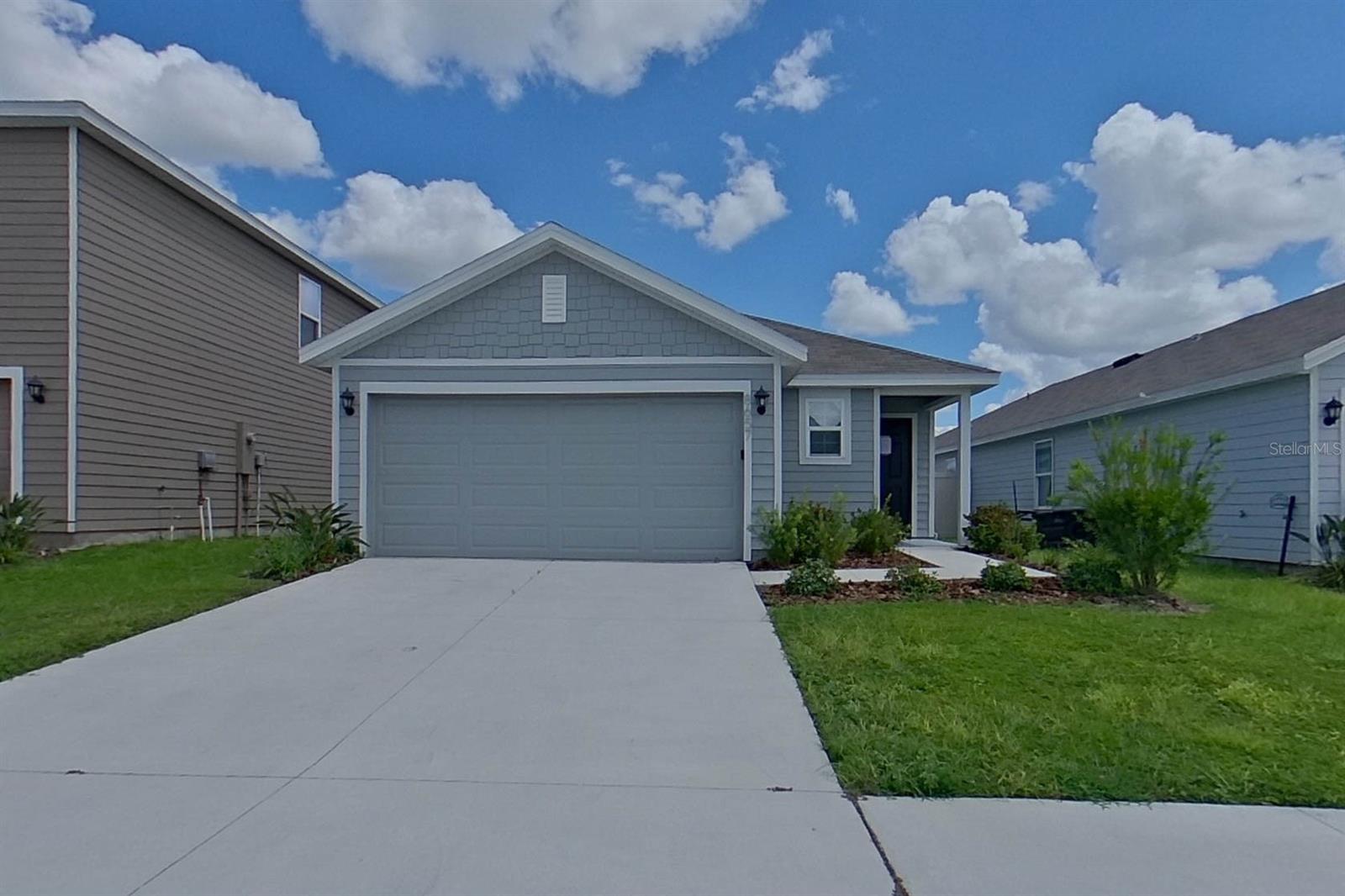 OCALA CROSSINGS - Residential Lease