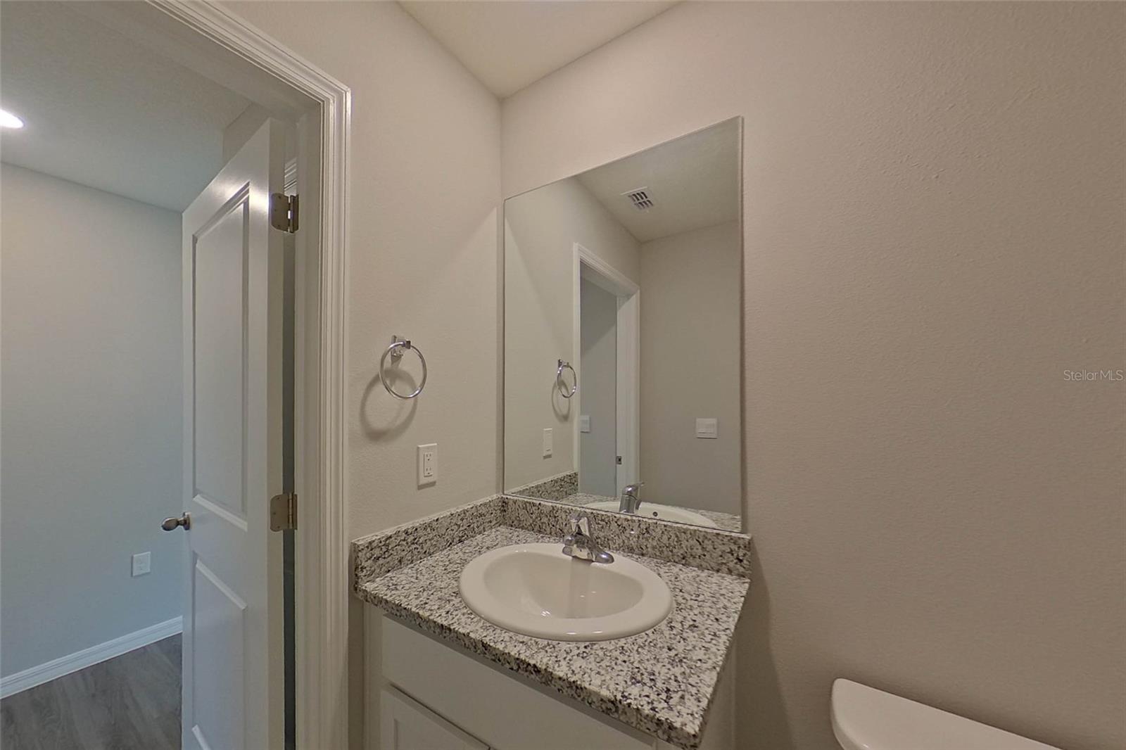 OCALA CROSSINGS - Residential Lease