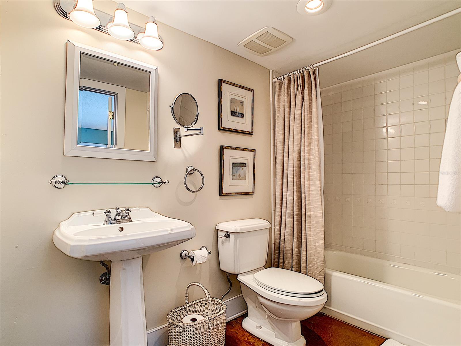 Shoreham By Sea Condo - Residential