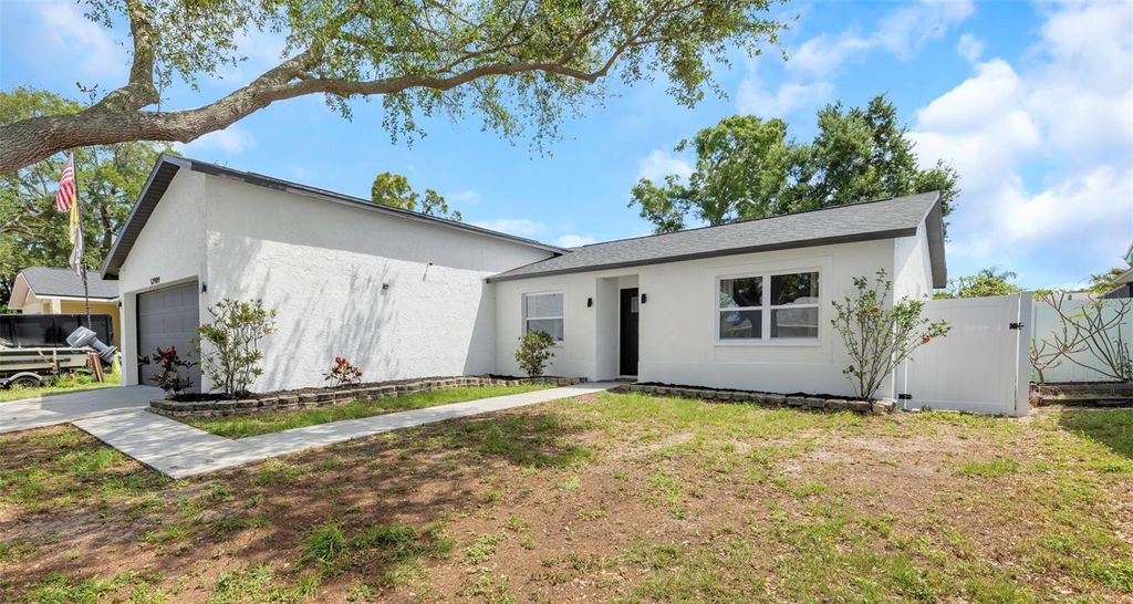 Photo of 12909 Pineway Drive, Largo, FL 33773 (MLS # TB8497695)