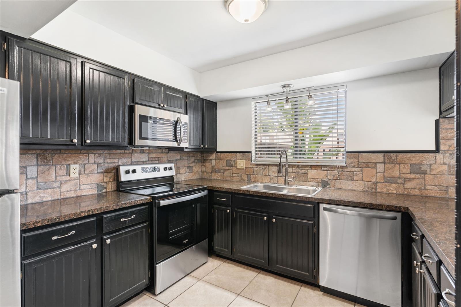 1836 N CRYSTAL LAKE DRIVE 87