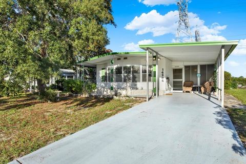 Property photo of 14294 Brookridge Boulevard, Brooksville, FL 34613