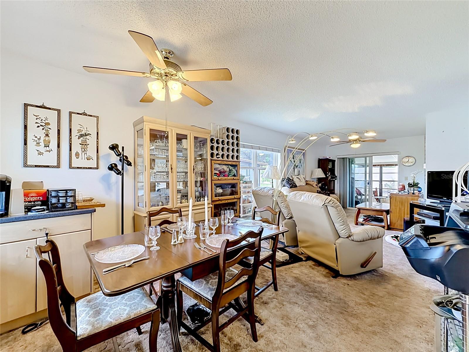 HILL CREST VILLAS - Residential