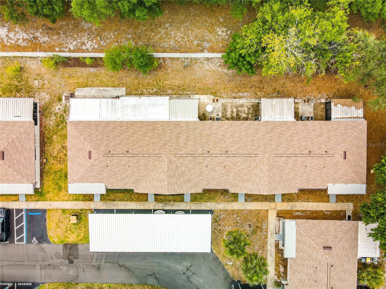 HILL CREST VILLAS - Residential