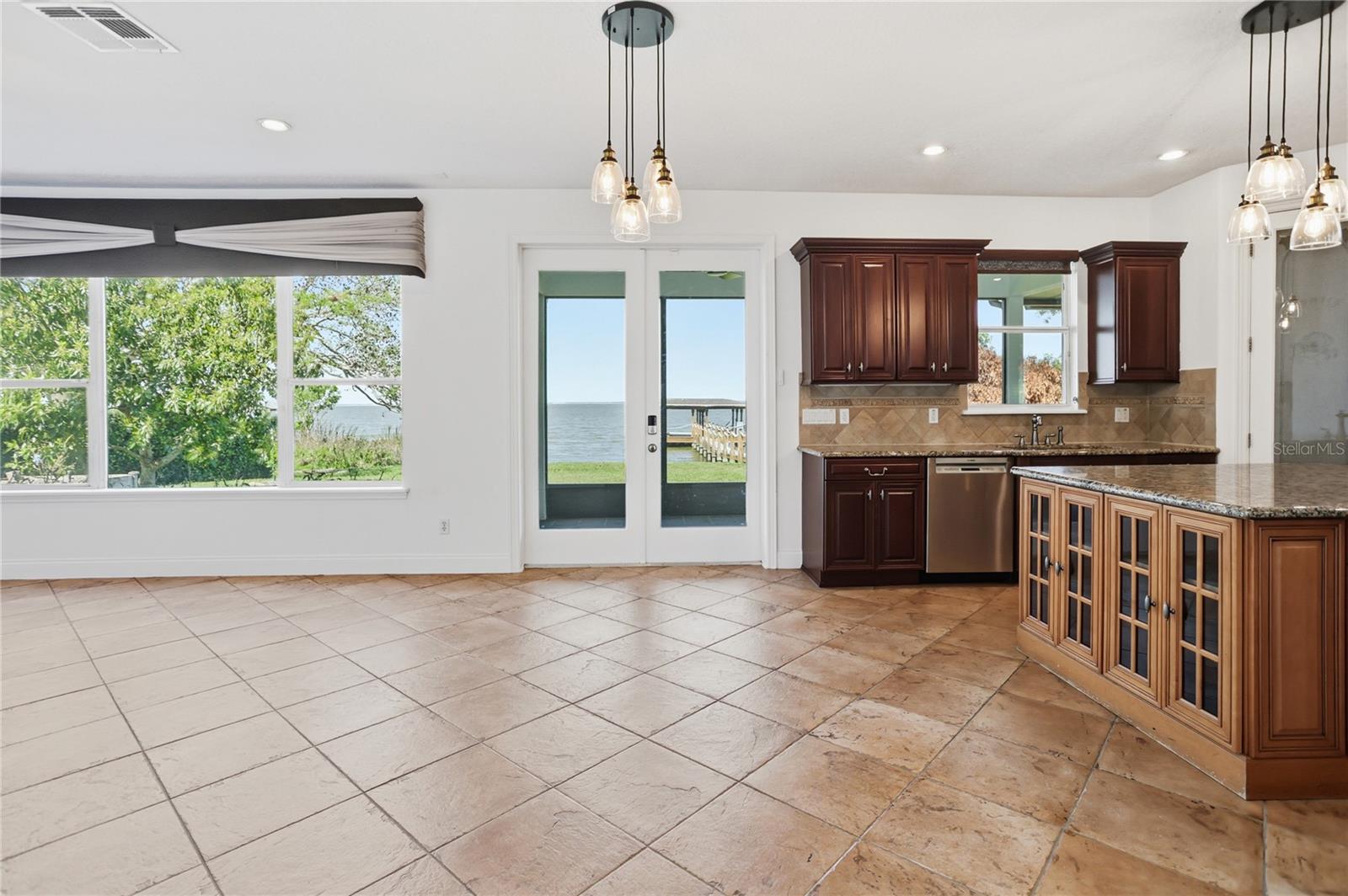 LAKEVIEW RESERVE 46/149 - Residential