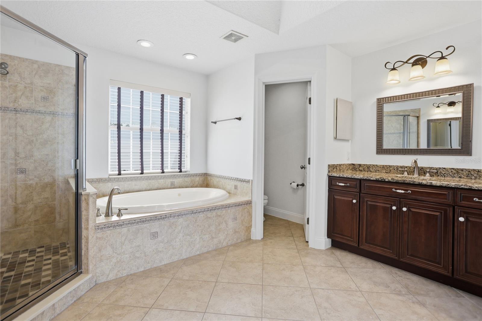 LAKEVIEW RESERVE 46/149 - Residential