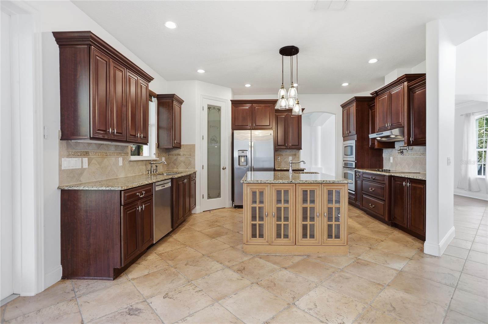 LAKEVIEW RESERVE 46/149 - Residential