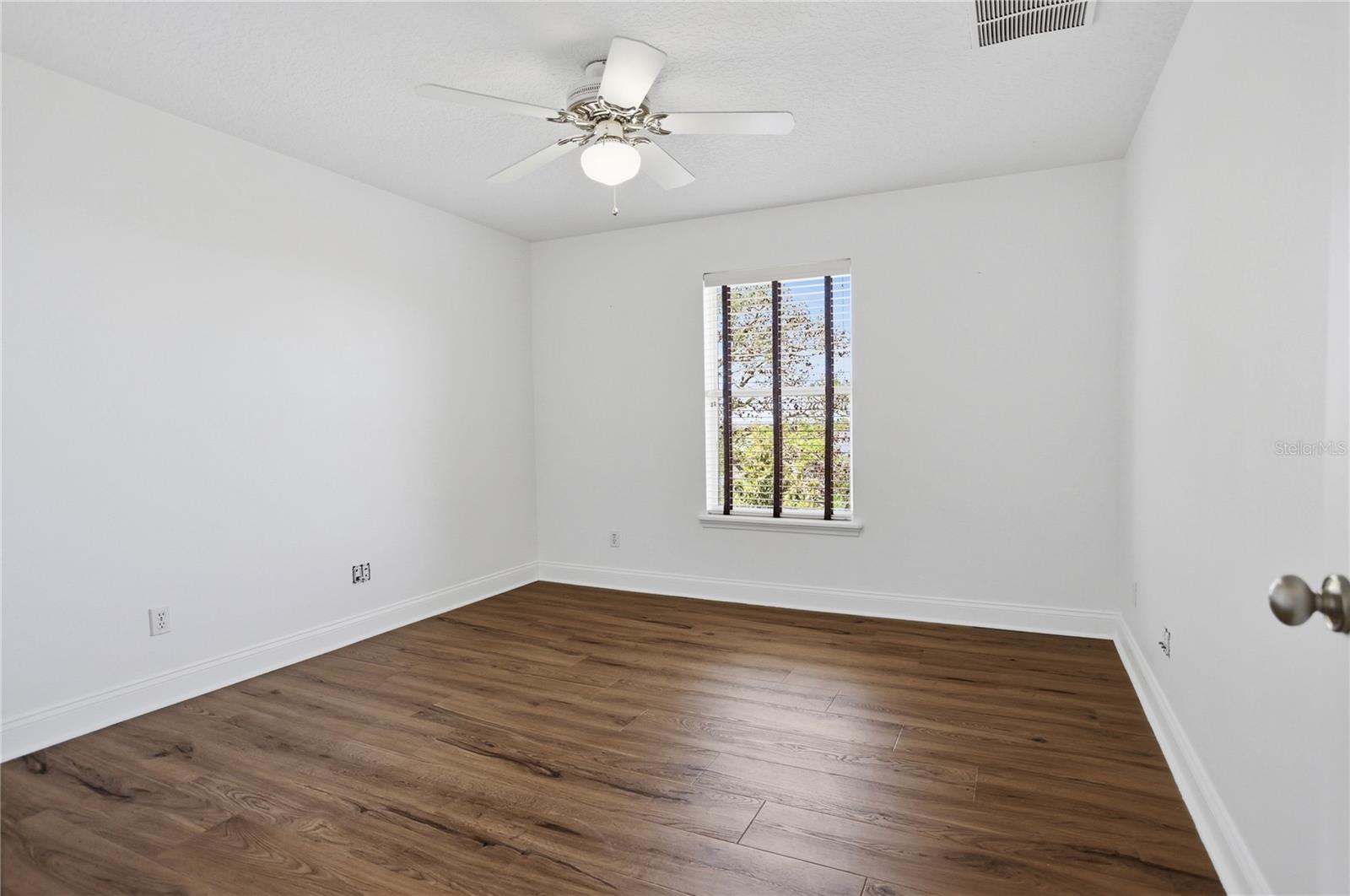 LAKEVIEW RESERVE 46/149 - Residential