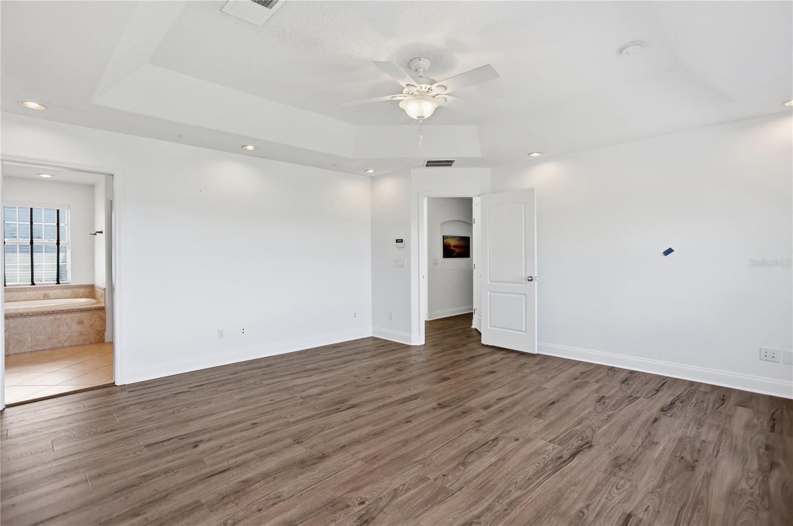 LAKEVIEW RESERVE 46/149 - Residential