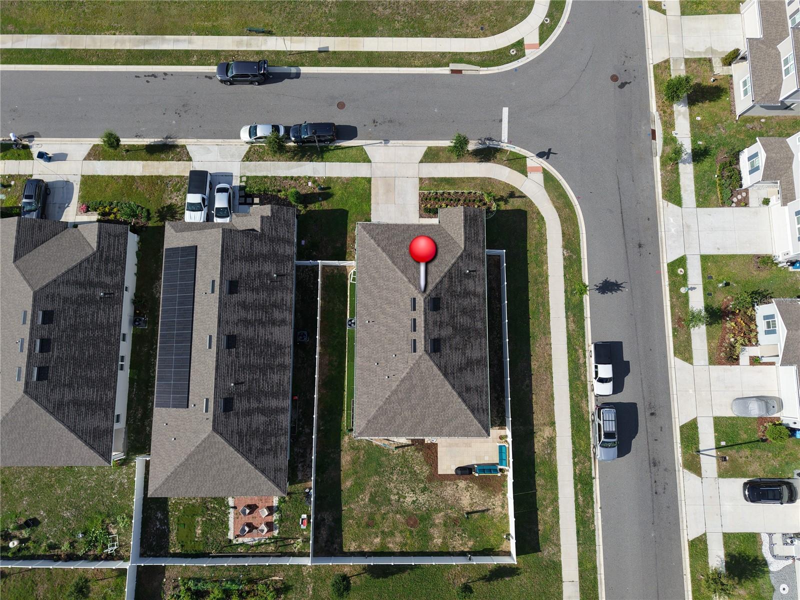 SEASONS/HERITAGE SQUARE - Residential
