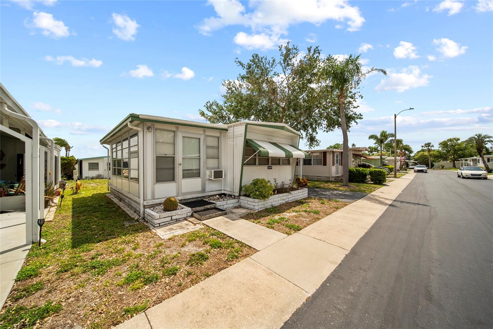 LAKE SEMINOLE RESORT NORTH M/H UNREC - Residential