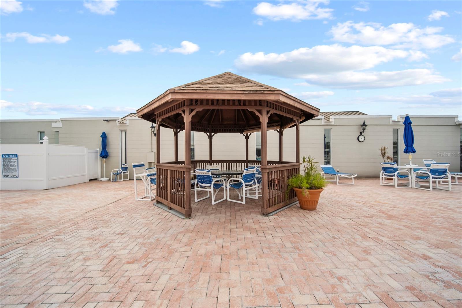 LAKE SEMINOLE RESORT NORTH M/H UNREC - Residential
