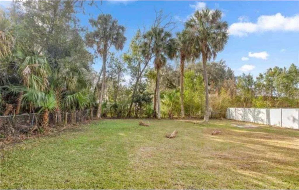 Photo of 206 SE 18th Place, Ocala, FL 34471 (MLS # O6356834)