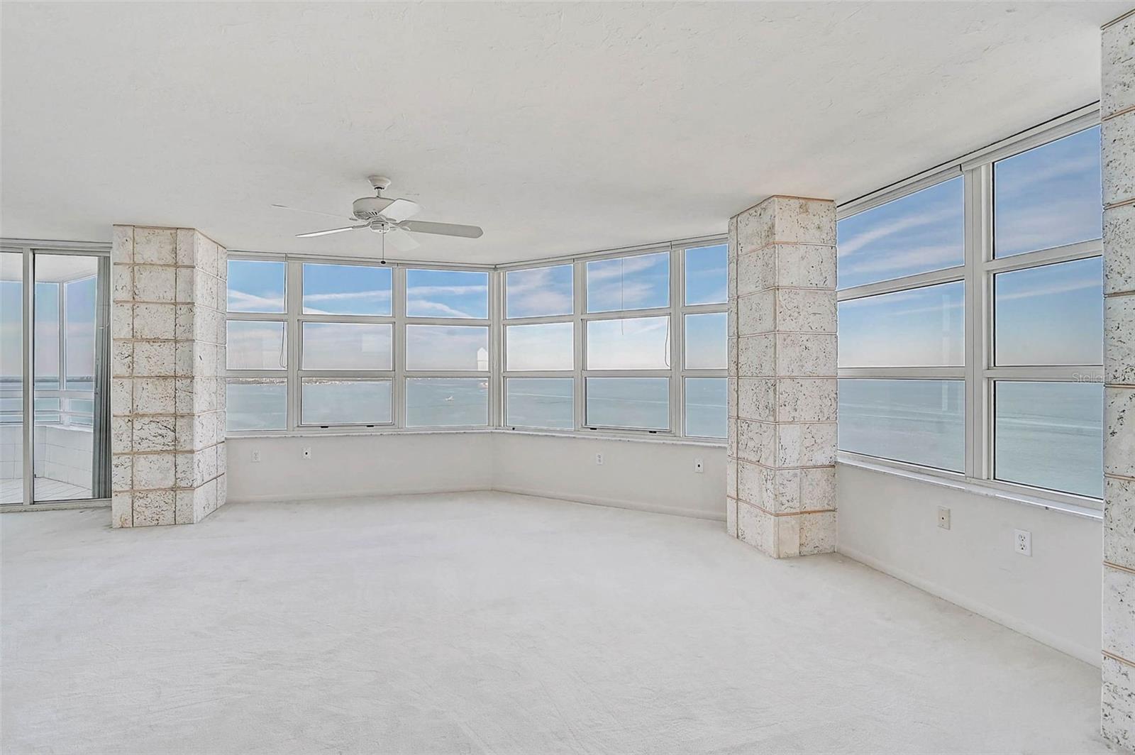 CONDO ON THE BAY TOWER II - Residential