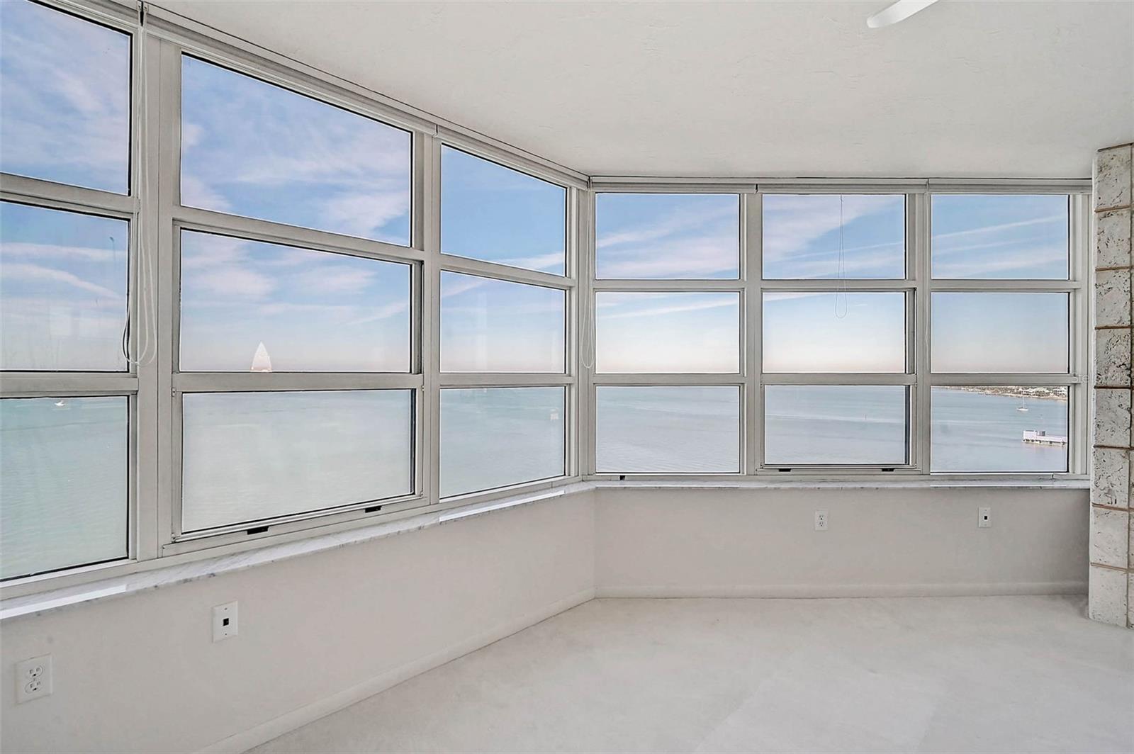 CONDO ON THE BAY TOWER II - Residential