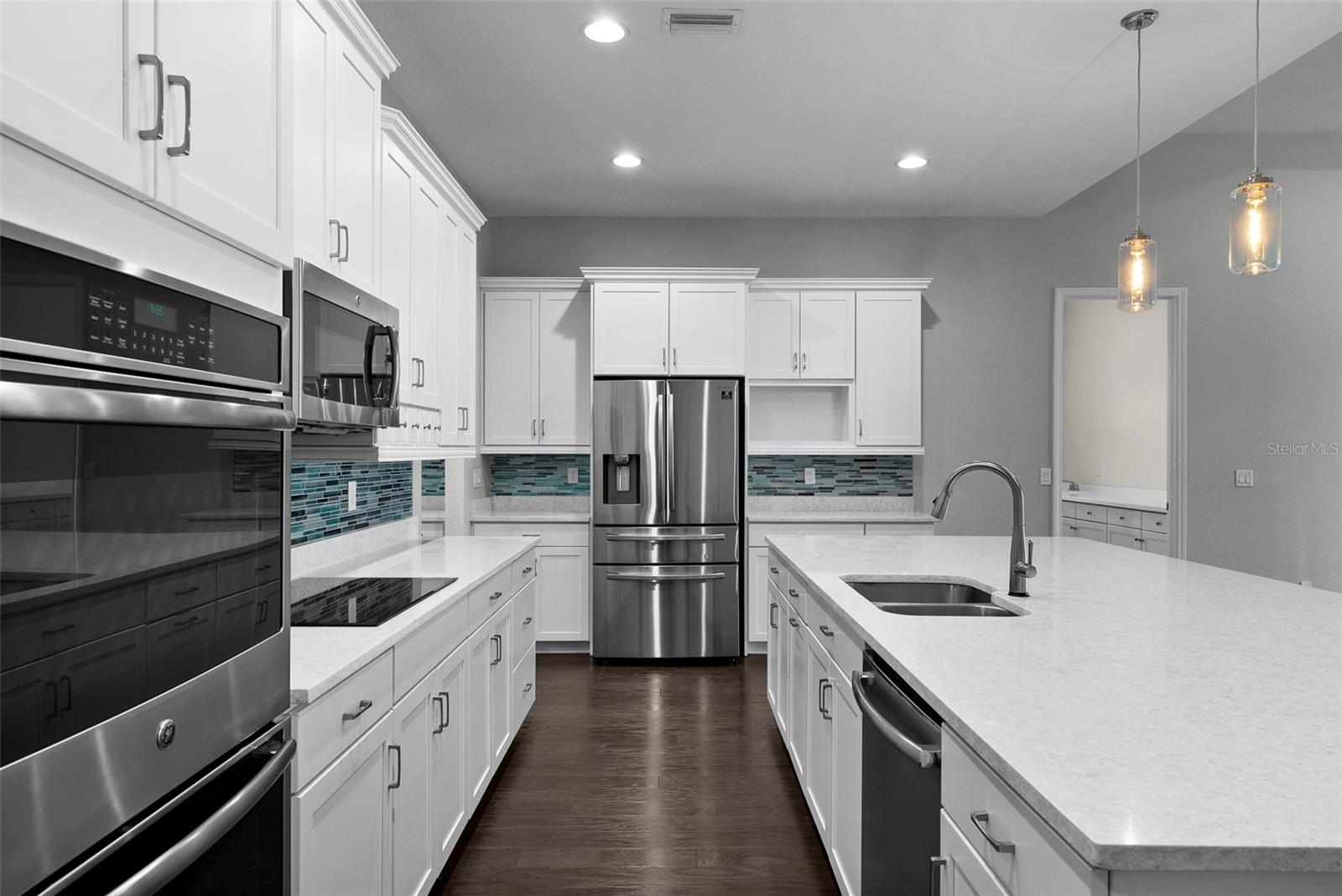 RESERVE AT LAKE LECLARE - Residential