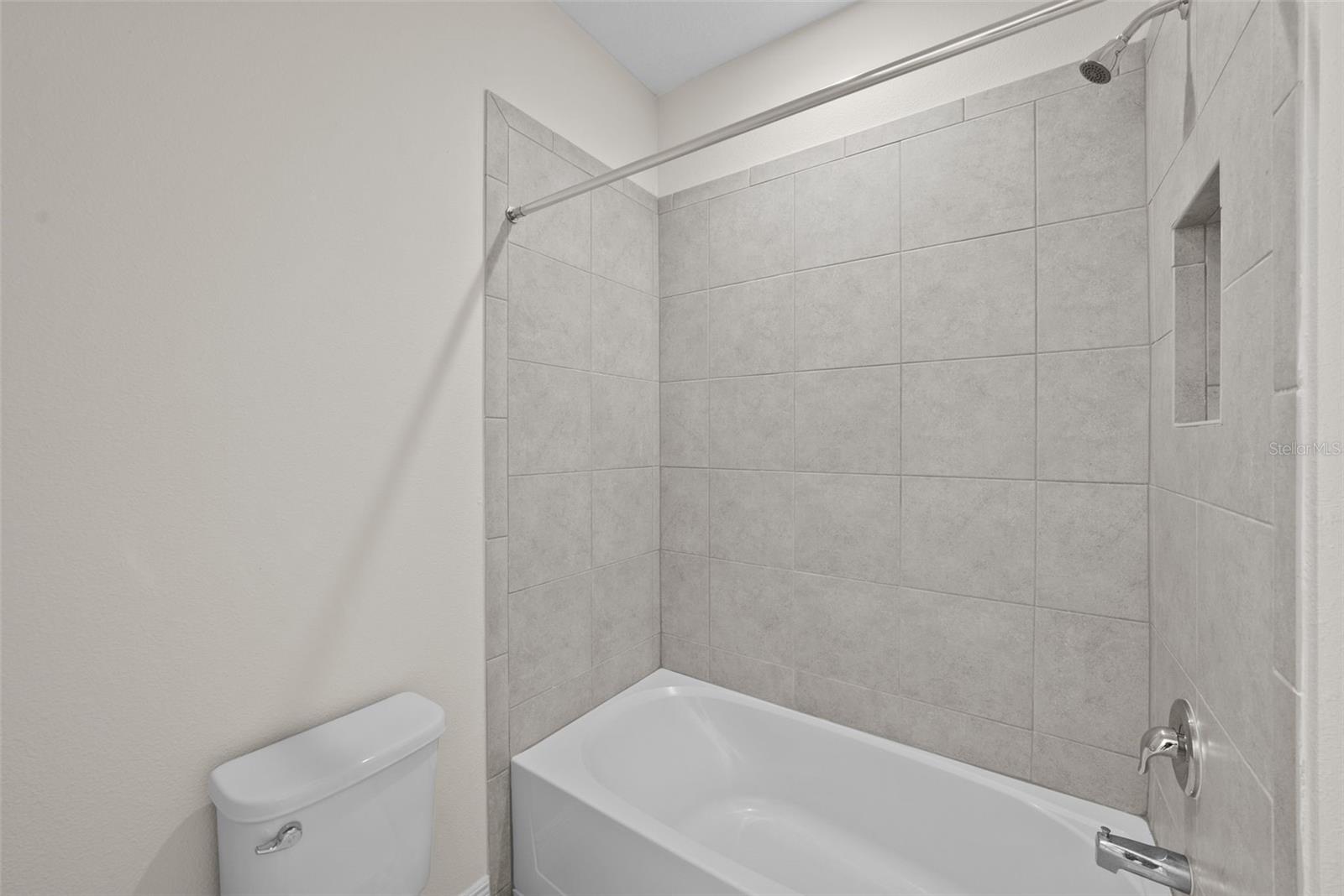 RESERVE AT LAKE LECLARE - Residential