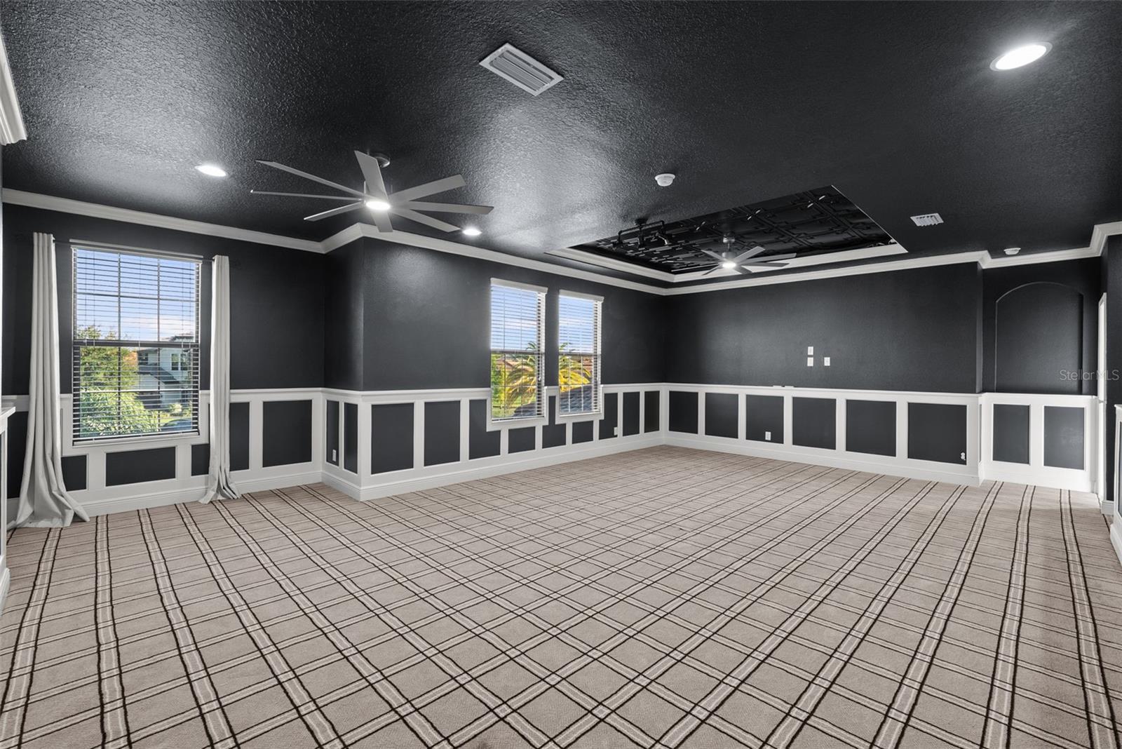 RESERVE AT LAKE LECLARE - Residential