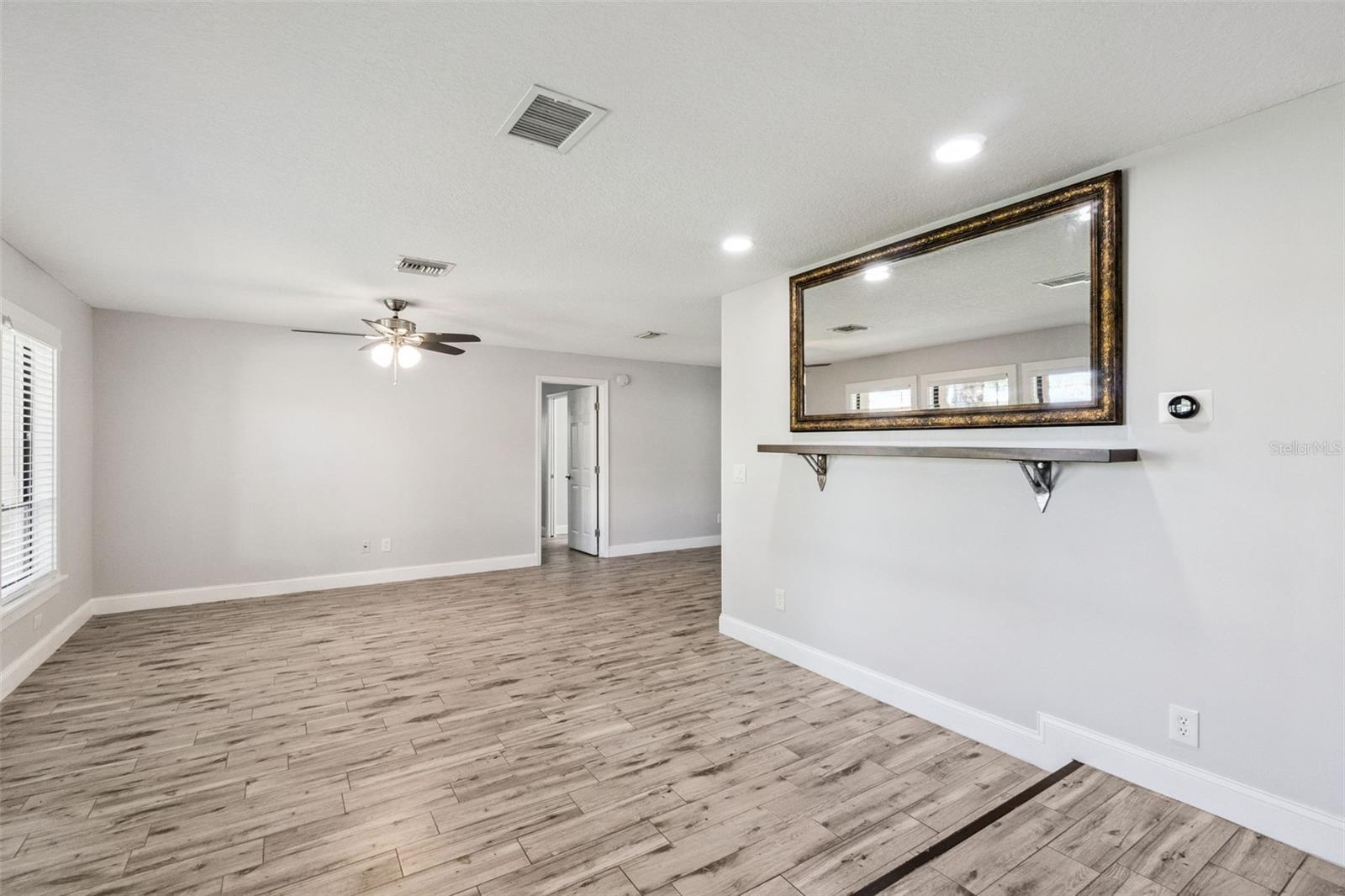 1591 KENLYN DRIVE