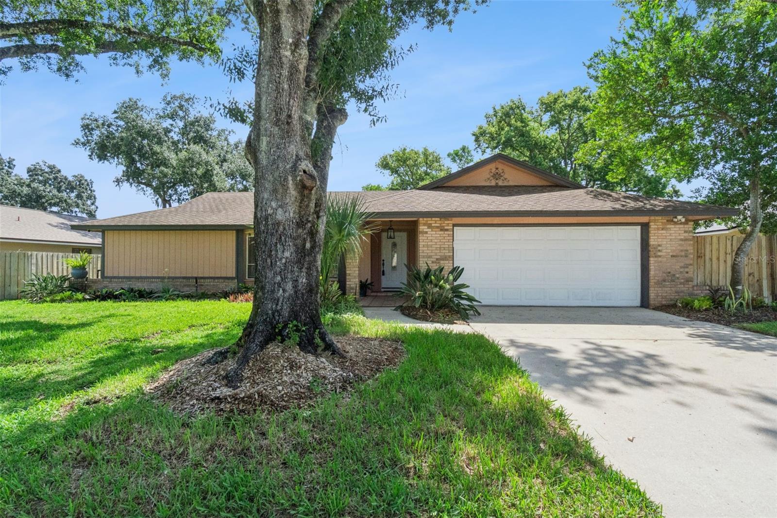 1591 KENLYN DRIVE
