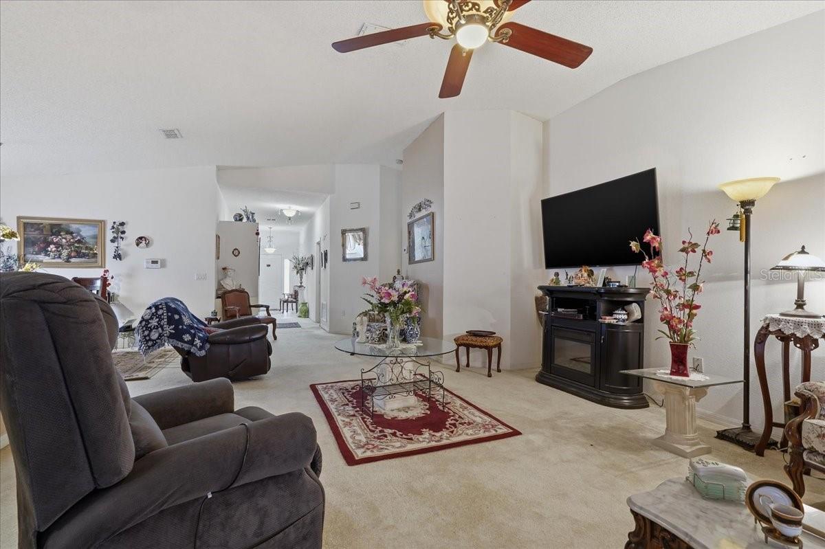 504 JESSAMINE DR