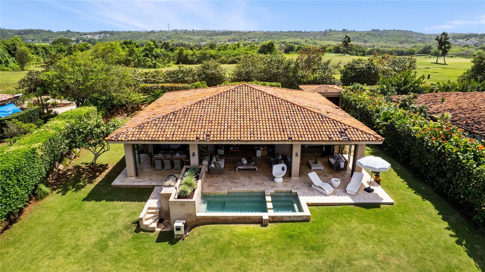 ROYAL ISABELA RESORT - Residential