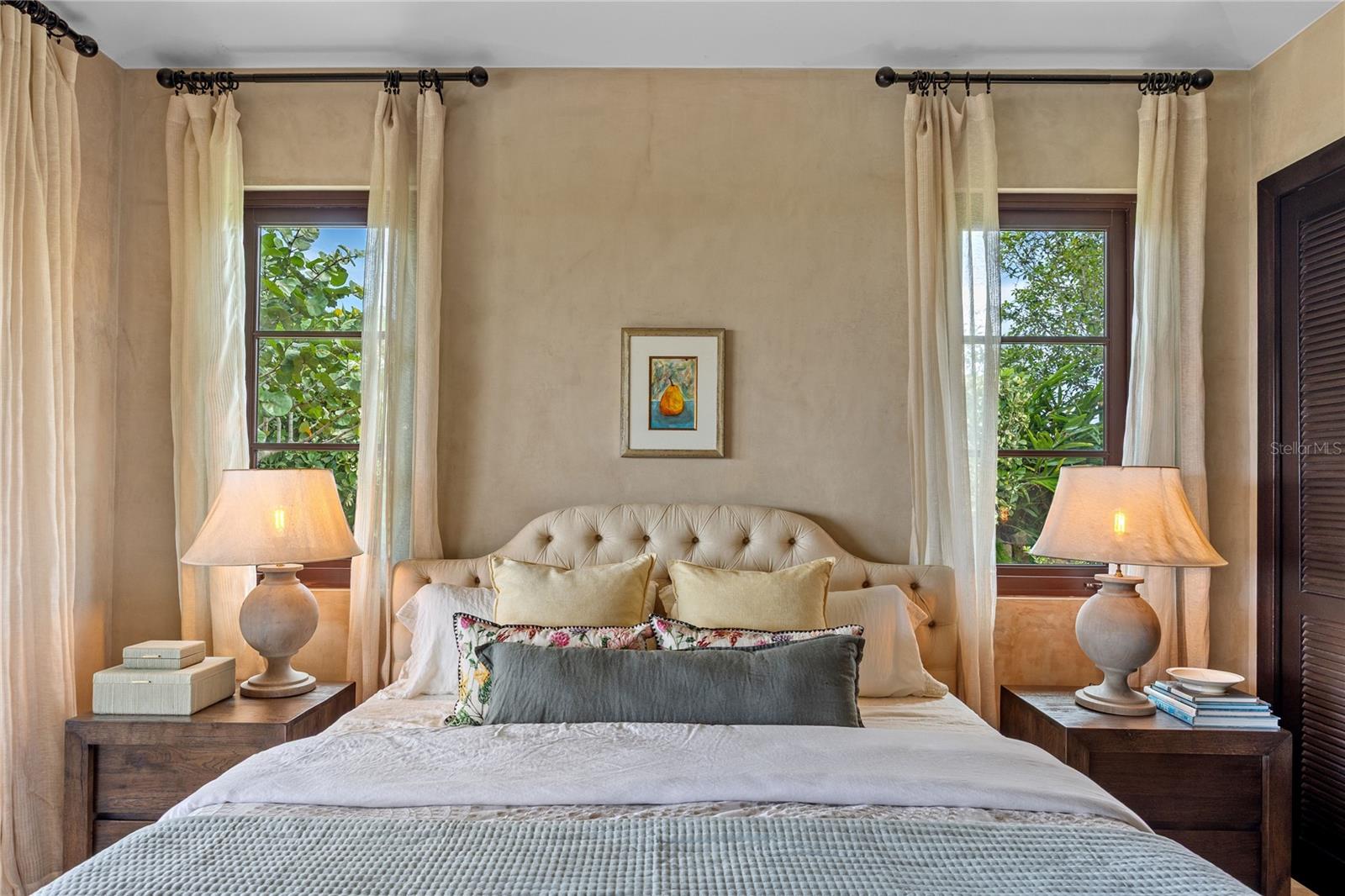 ROYAL ISABELA RESORT - Residential