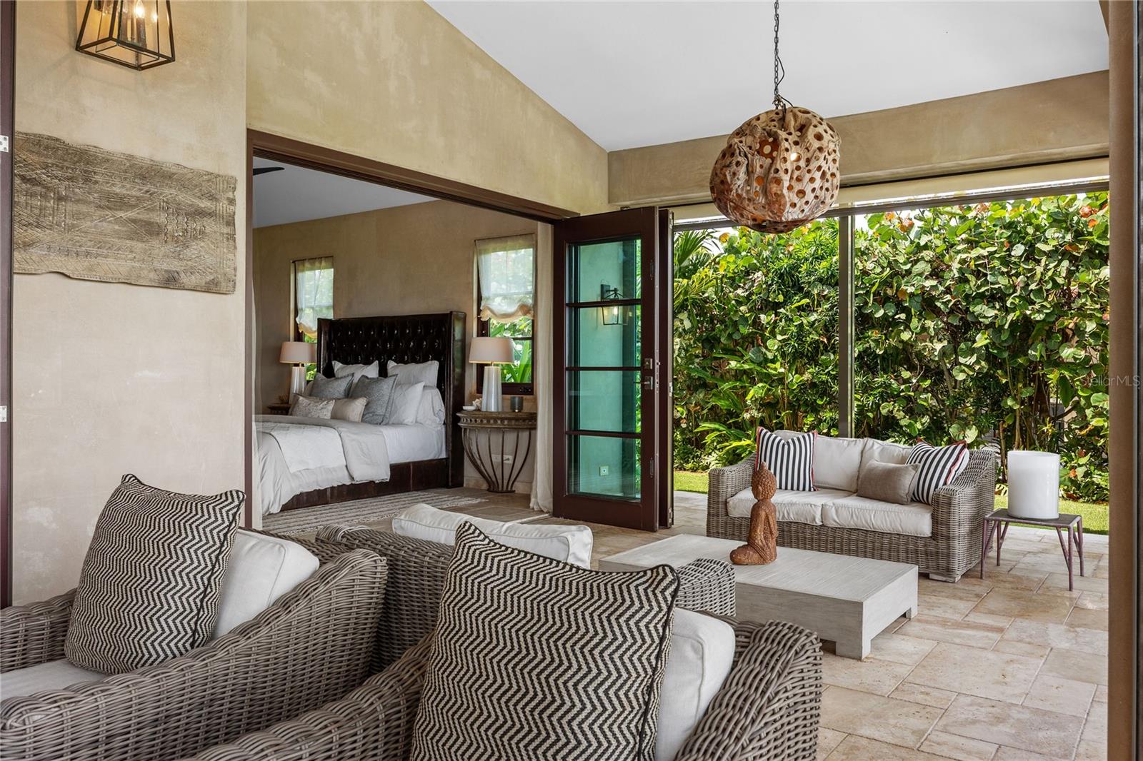 ROYAL ISABELA RESORT - Residential