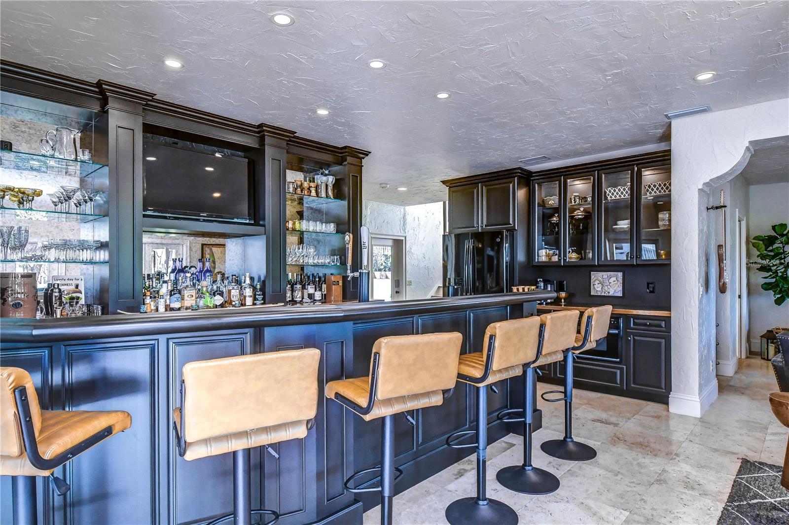 AVILA UNIT 1 - Residential