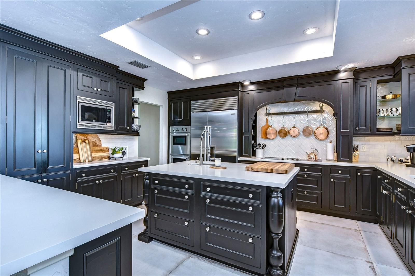 AVILA UNIT 1 - Residential