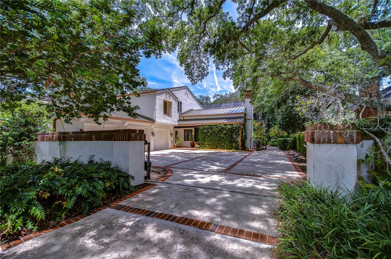 AVILA UNIT 1 - Residential