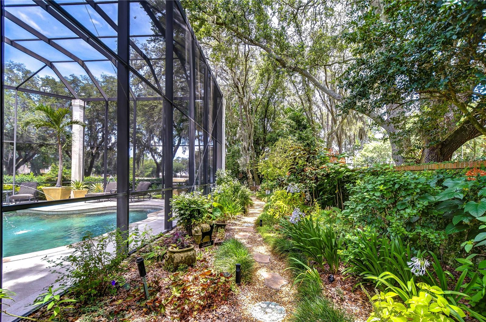 AVILA UNIT 1 - Residential