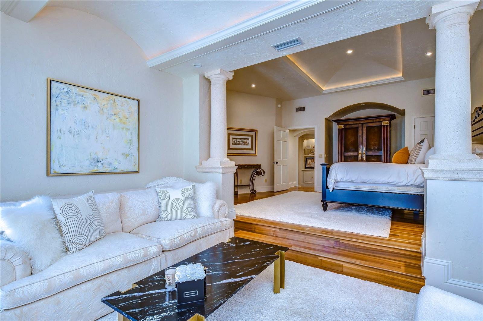 AVILA UNIT 1 - Residential