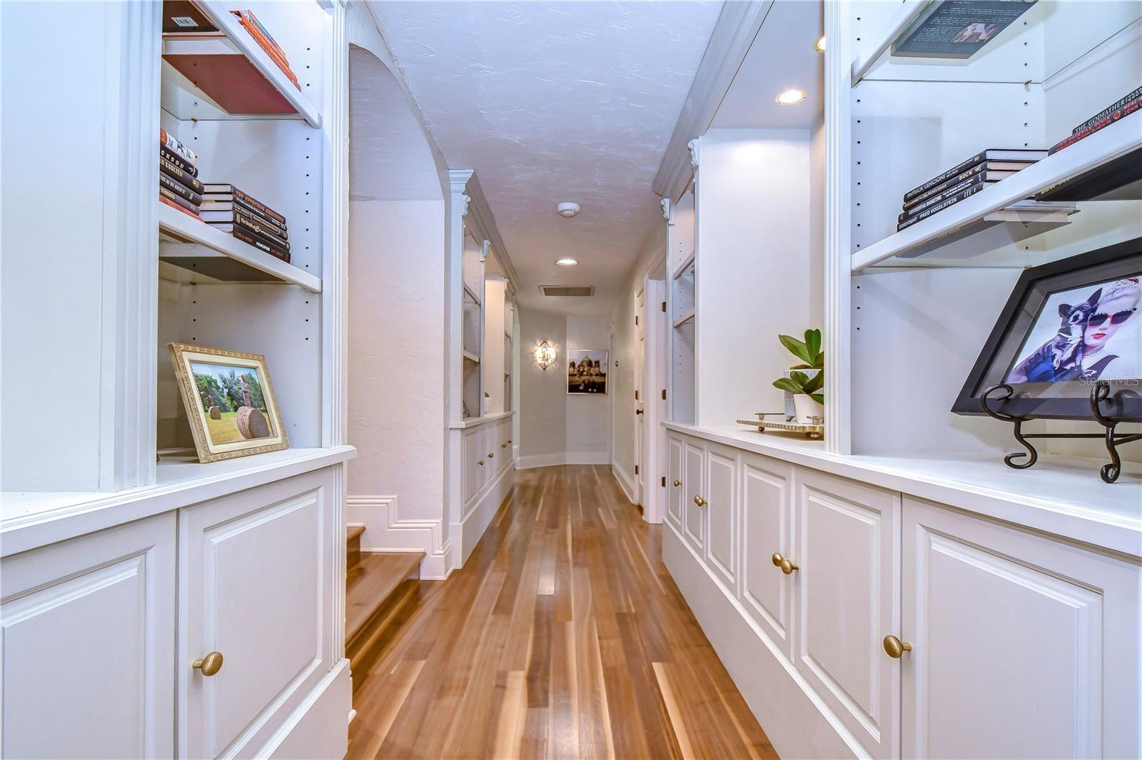 AVILA UNIT 1 - Residential