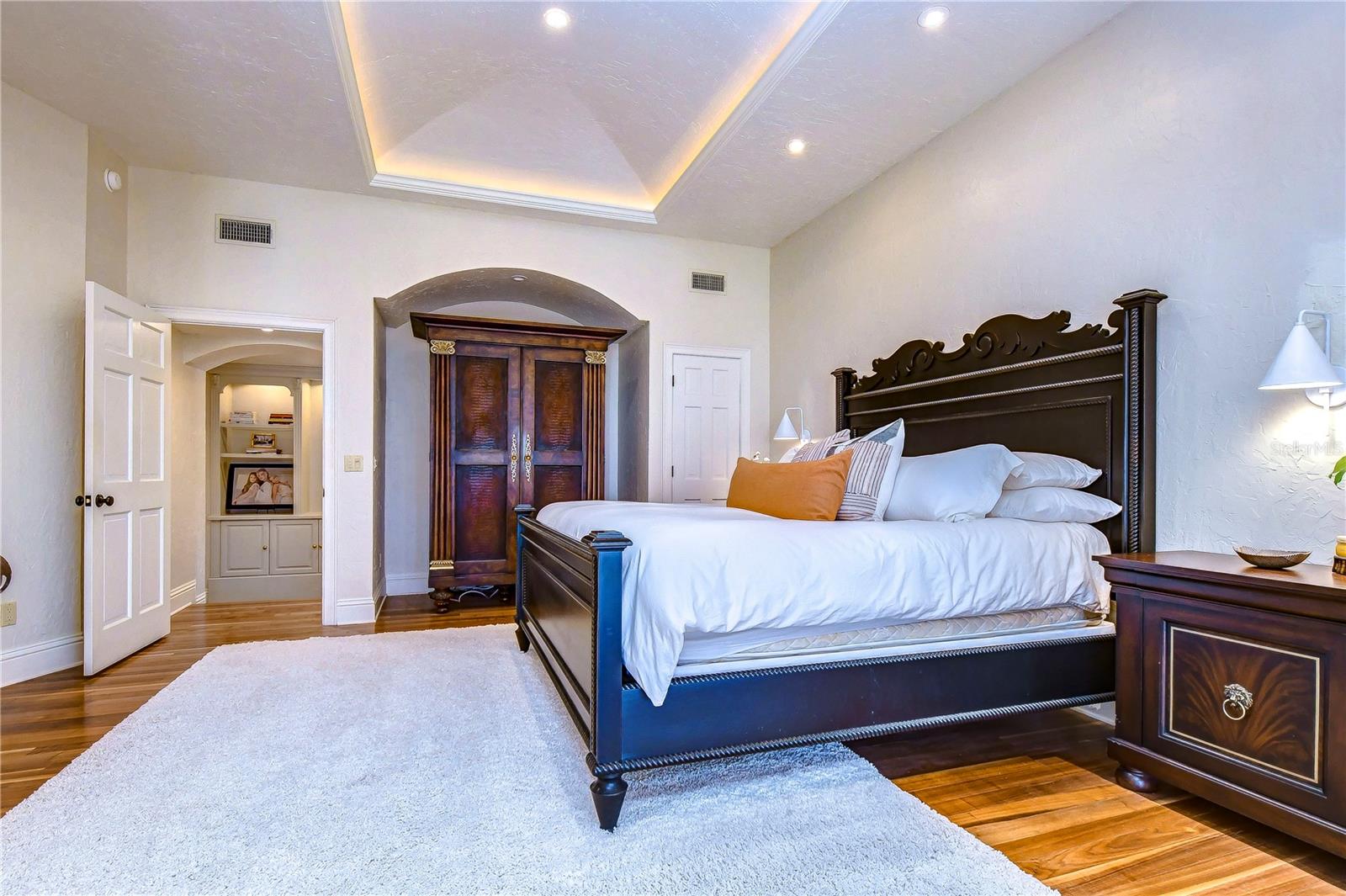 AVILA UNIT 1 - Residential