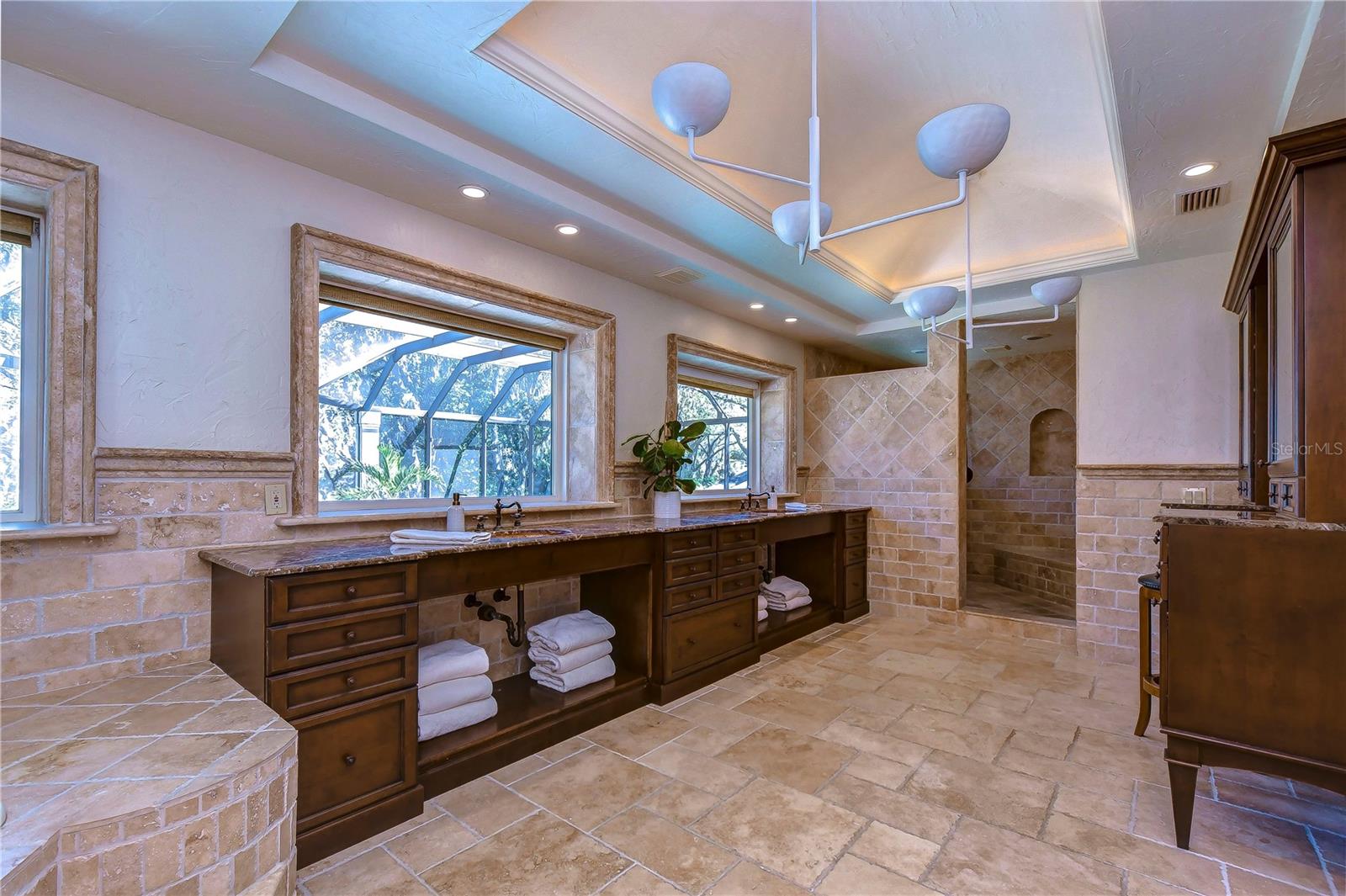 AVILA UNIT 1 - Residential