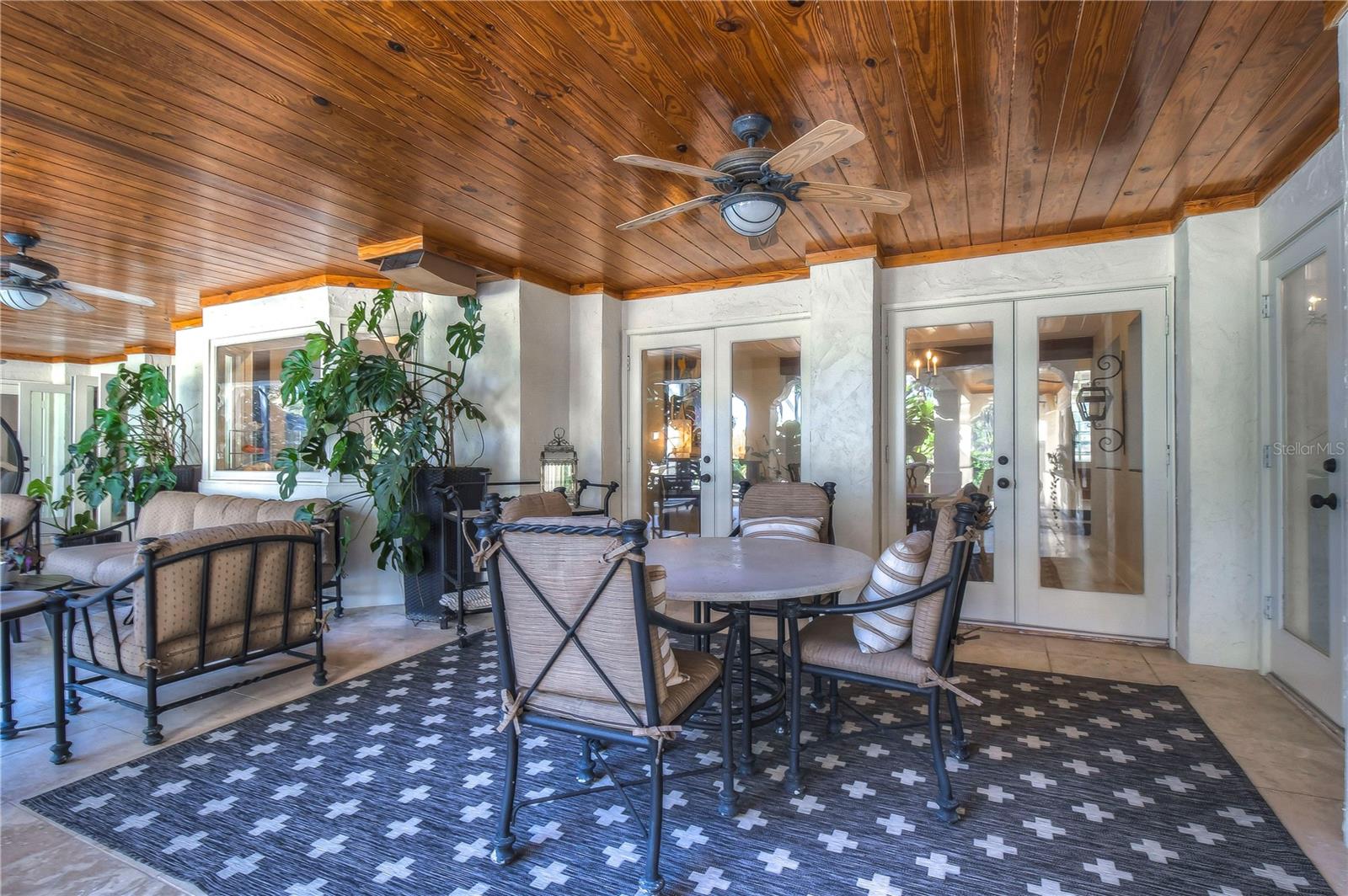 AVILA UNIT 1 - Residential