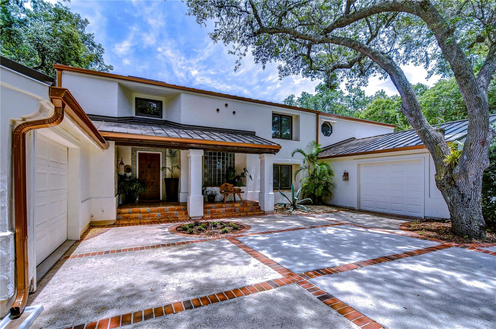 AVILA UNIT 1 - Residential