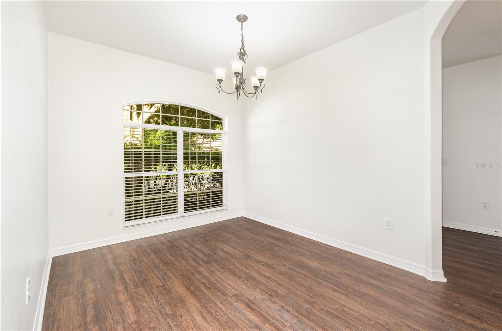 533 WEKIVA CREST DRIVE