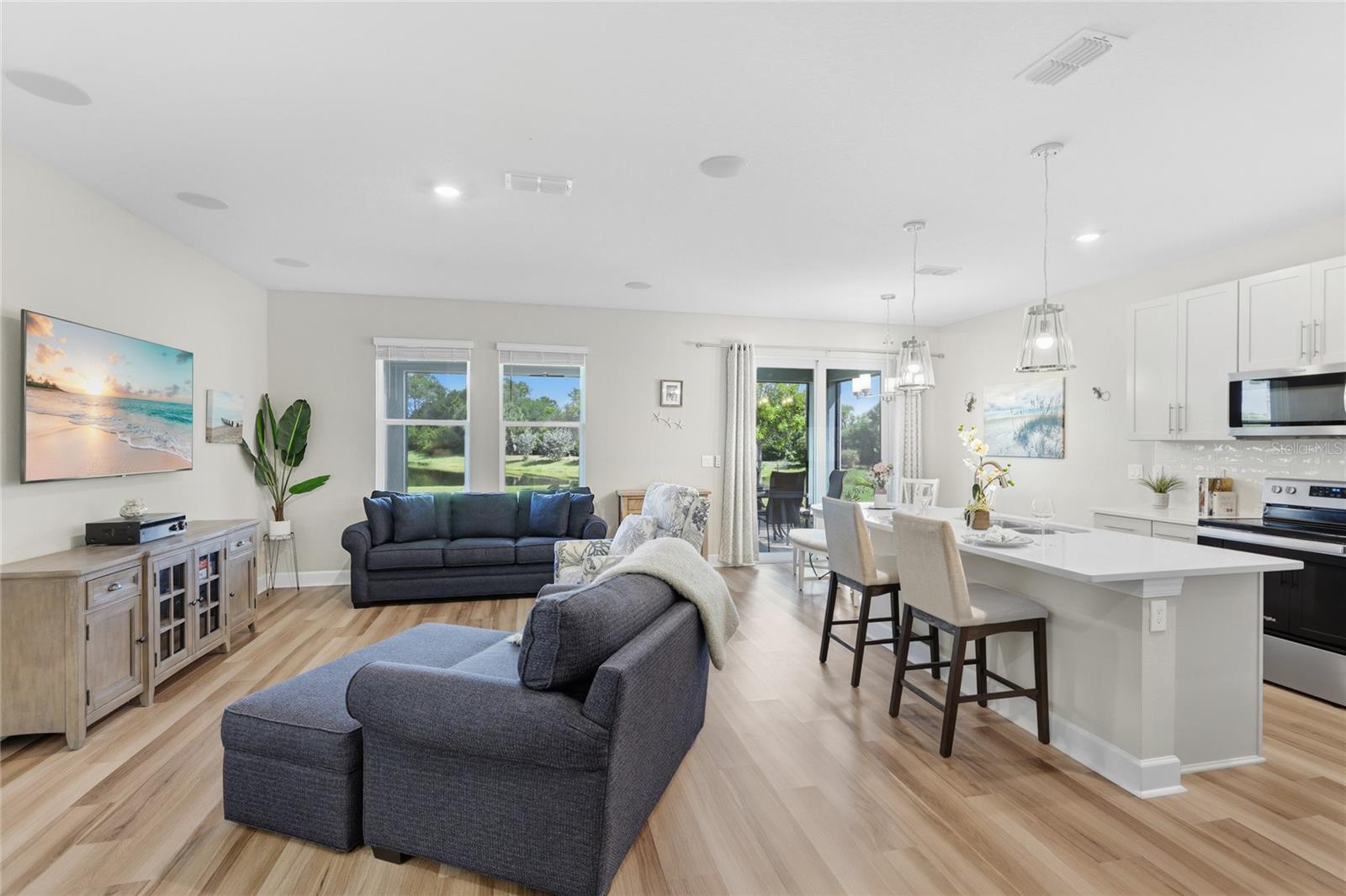 VENICE WOODLANDS PH 1 - Residential