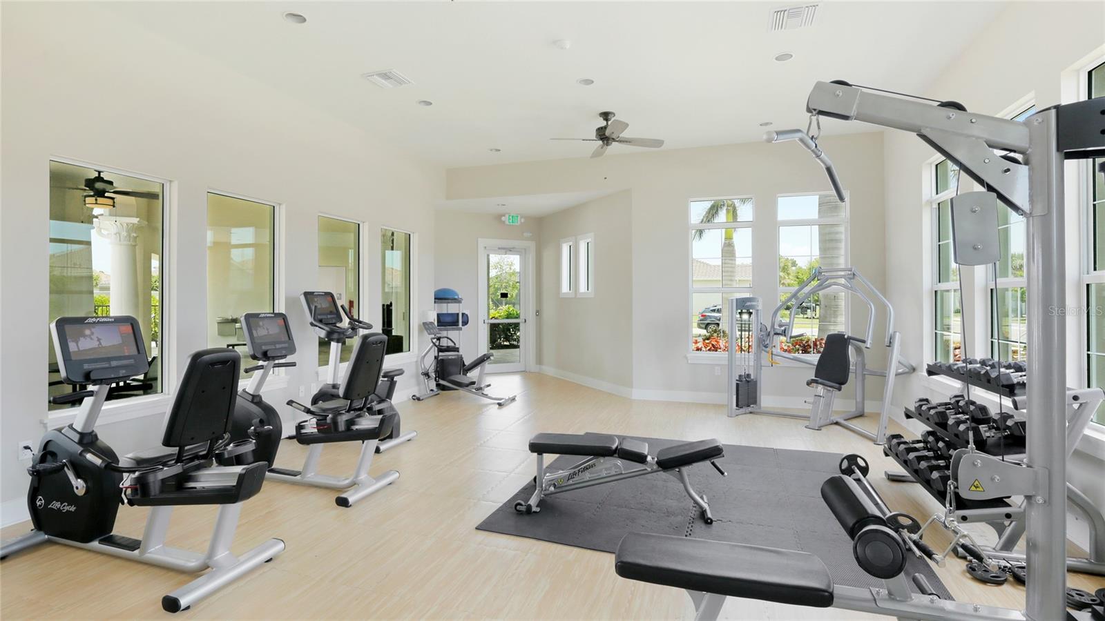 VENICE WOODLANDS PH 1 - Residential