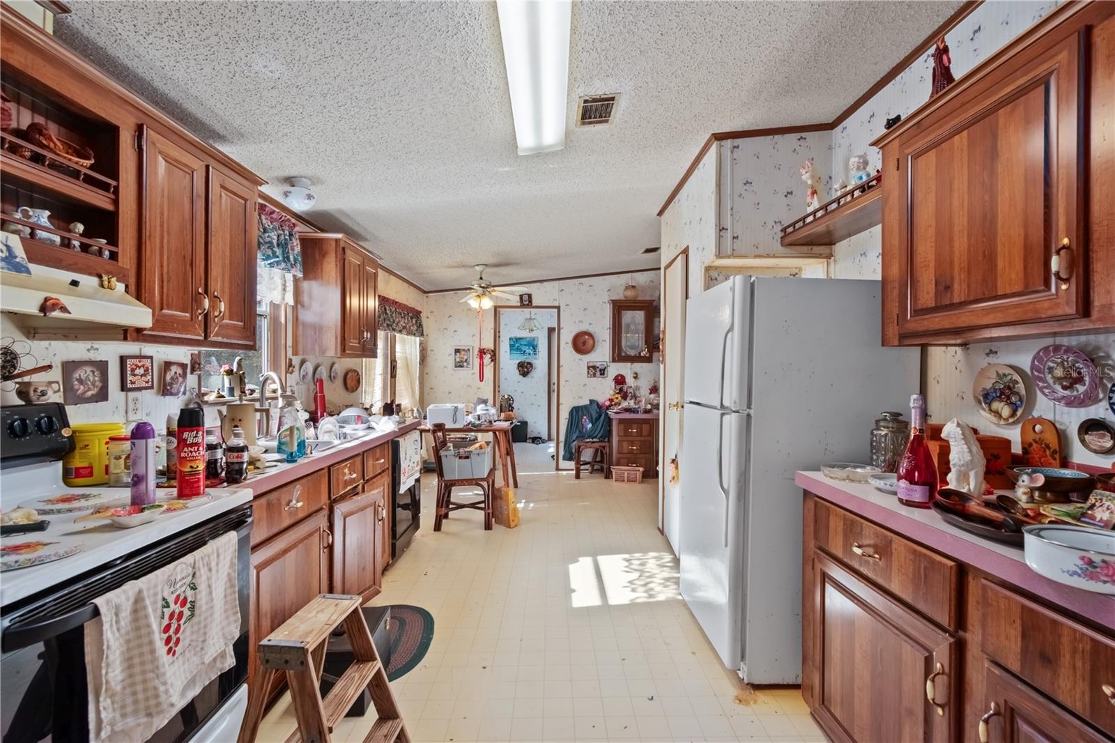 CLASSIC HILLS 02 - Residential