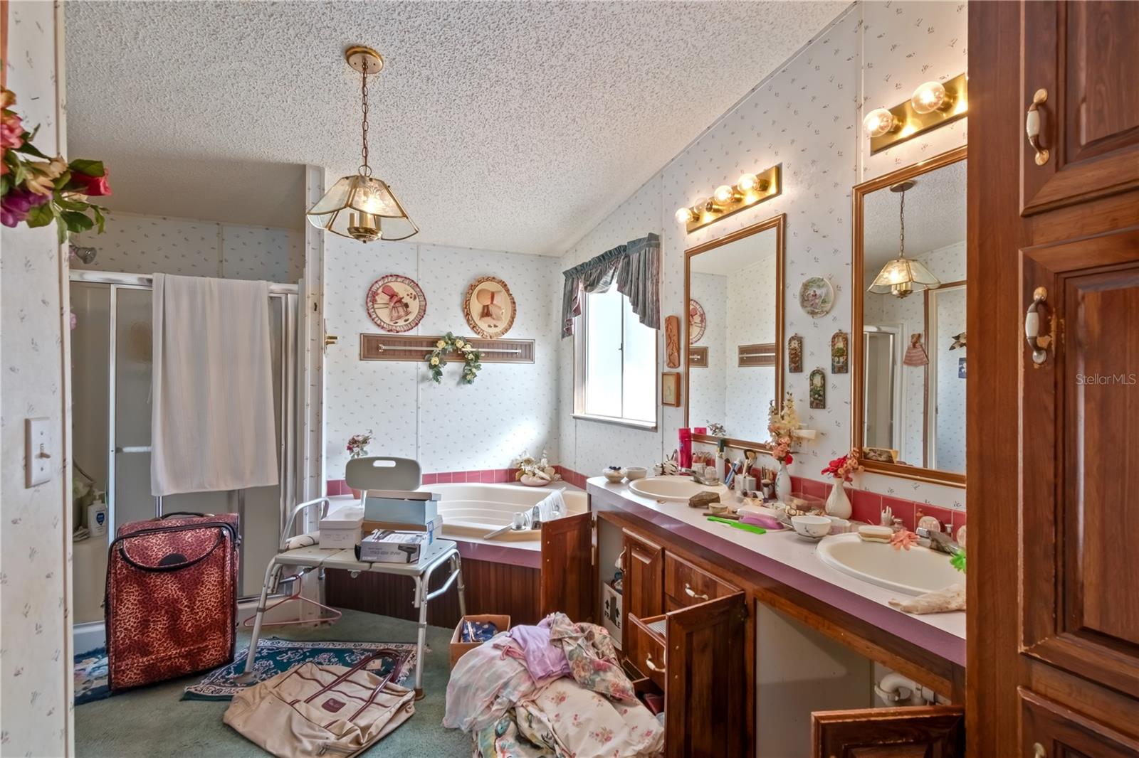 CLASSIC HILLS 02 - Residential