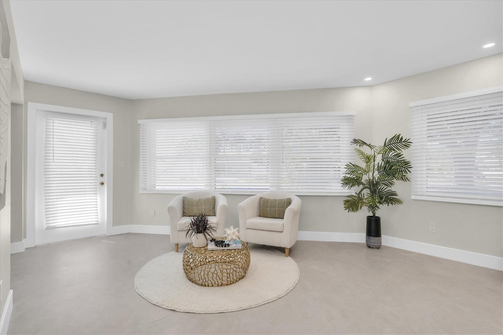 PARADISE ISLAND 2ND ADD PT 4 - Residential