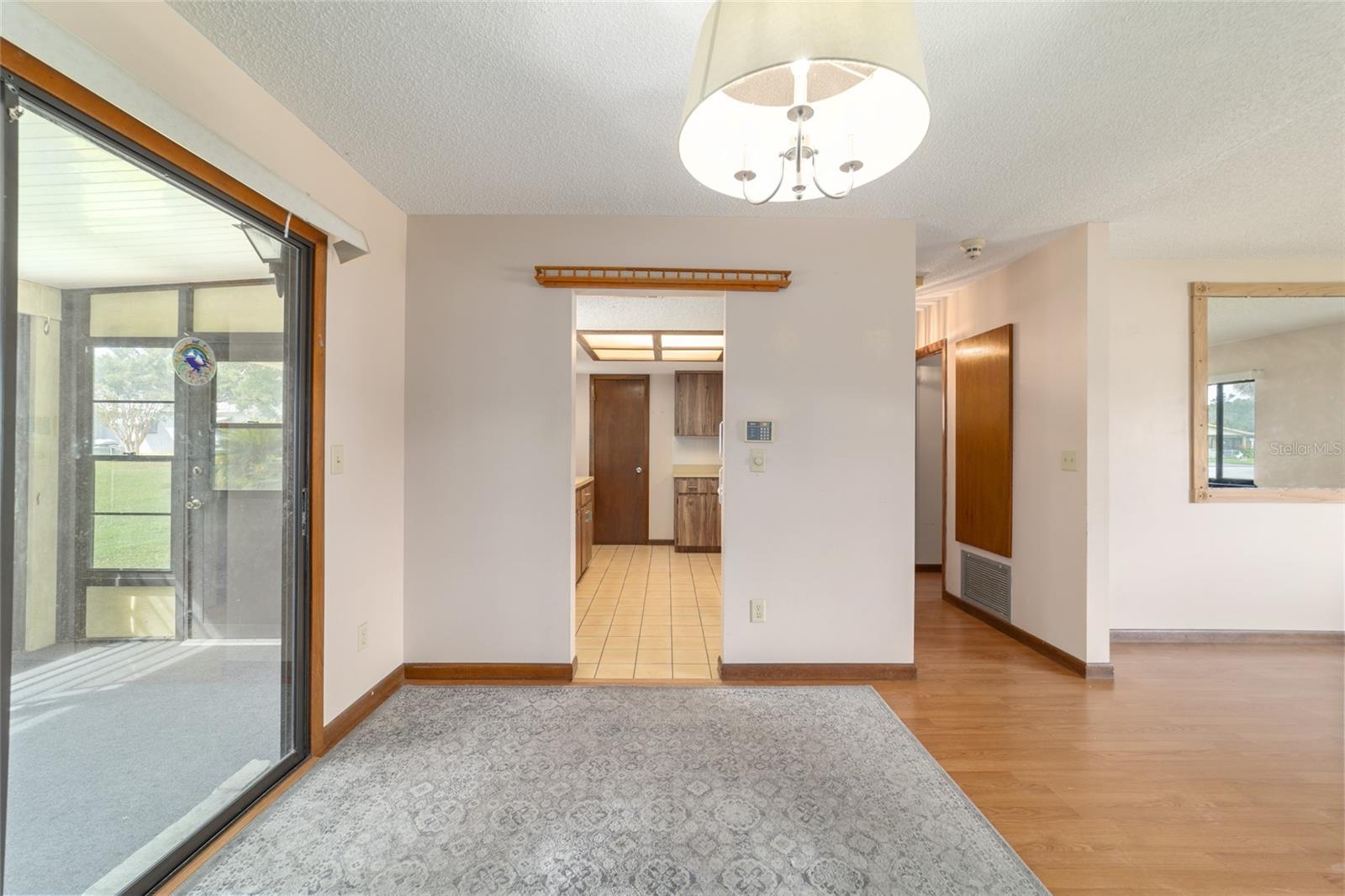 PINE RUN ESTATE - Residential Lease