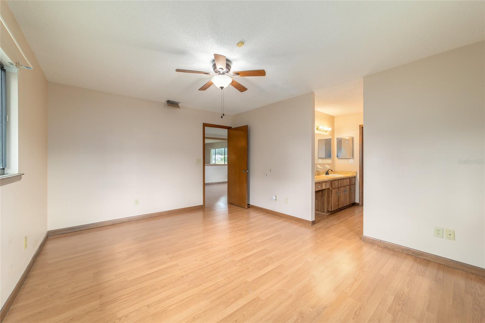 PINE RUN ESTATE - Residential Lease