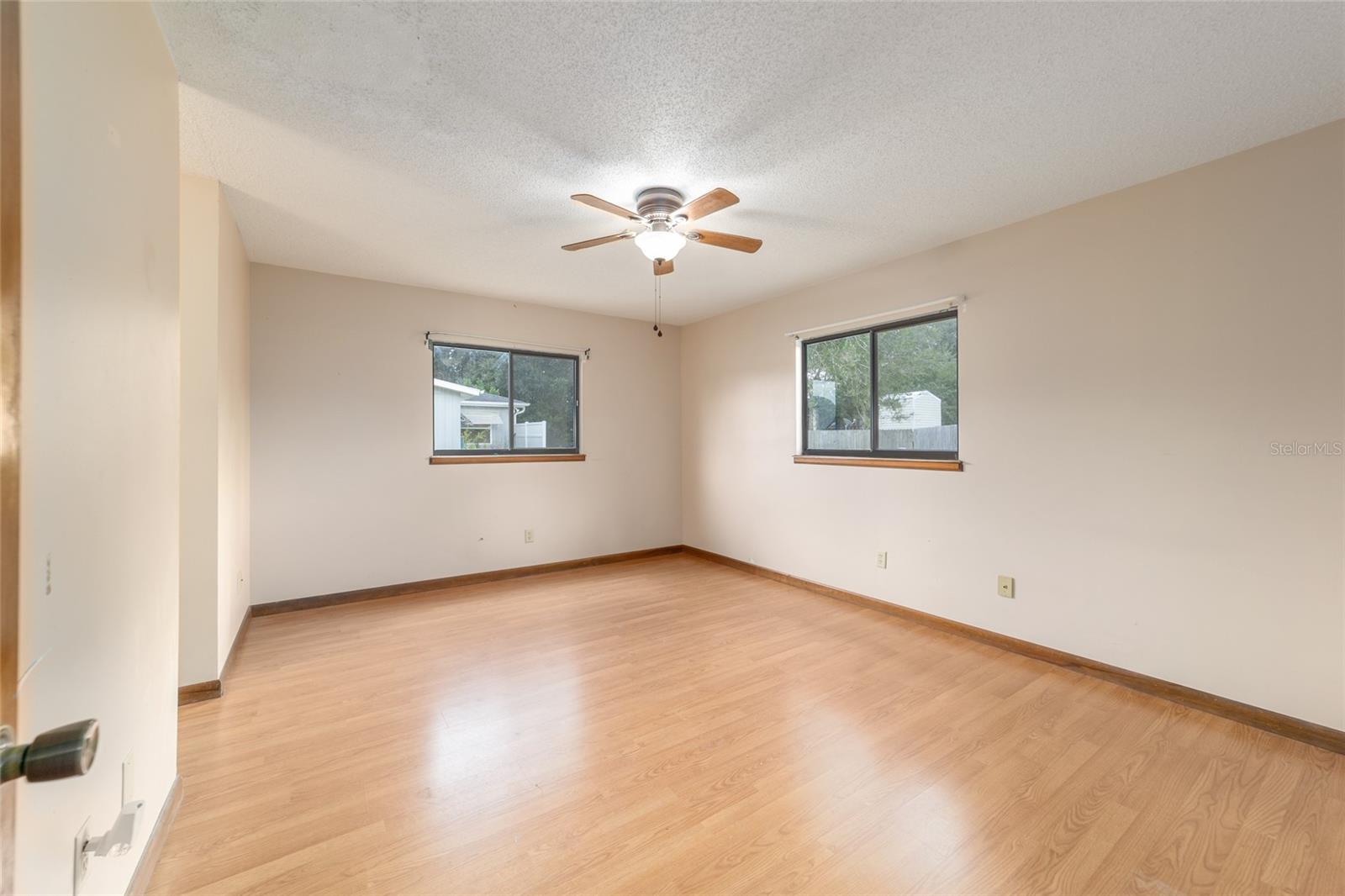 PINE RUN ESTATE - Residential Lease