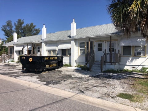 Photo of 12101 Gulf Boulevard, Treasure Island, FL 33706 (MLS # J1005105)